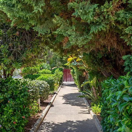 Sea Flat Iv Апартаменты *